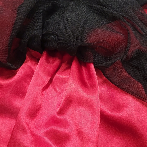 FAO Toys R Us Special Occasion Black Velvet Red Dress Size 3T - Picture 6 of 10
